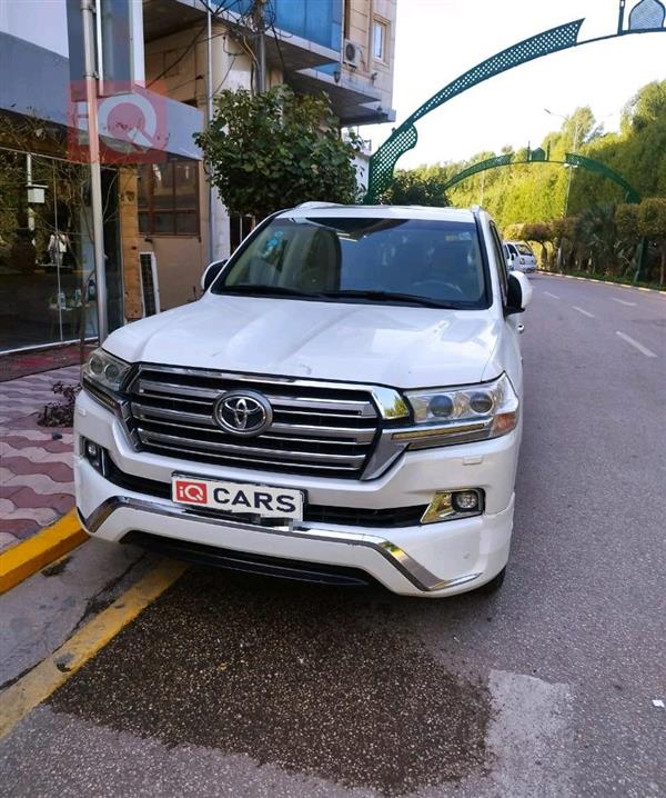 تۆیۆتا لاند کروزەر 2017  بۆ فرۆشتن لە عێراق - کەربەلا